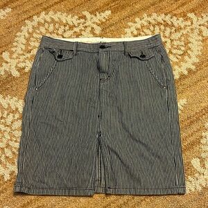 Tommy Hilfiger denim pin stripe skirt size 10